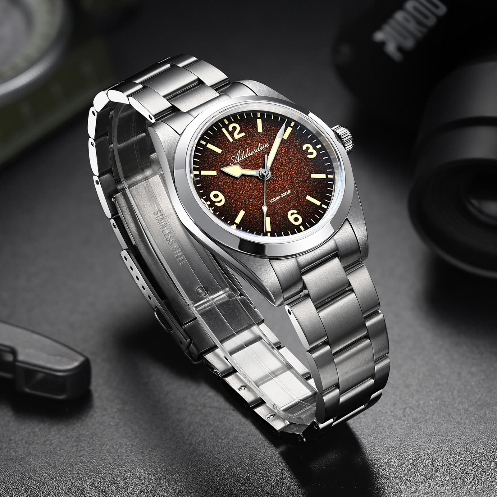 AD2544 — 36mm Quartz Diver Vintage