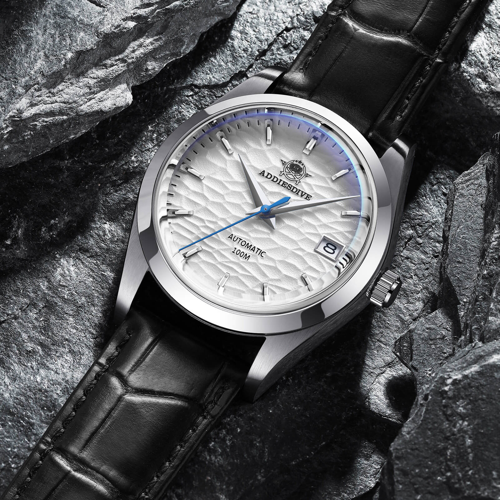 AD2118 — 39mm Automatic Dress Diver