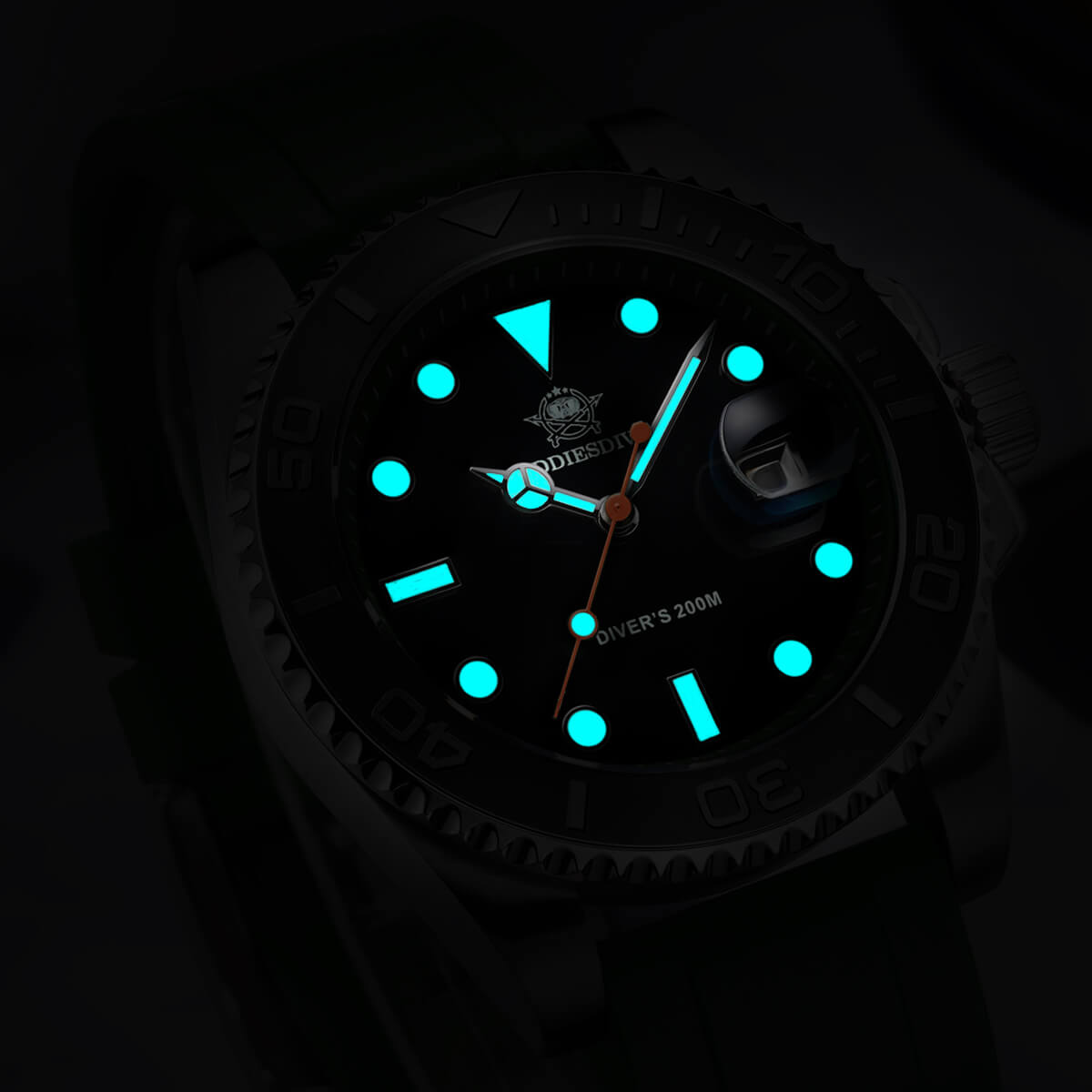 AD2040 — 41mm Quartz Diver Waterproof 200M
