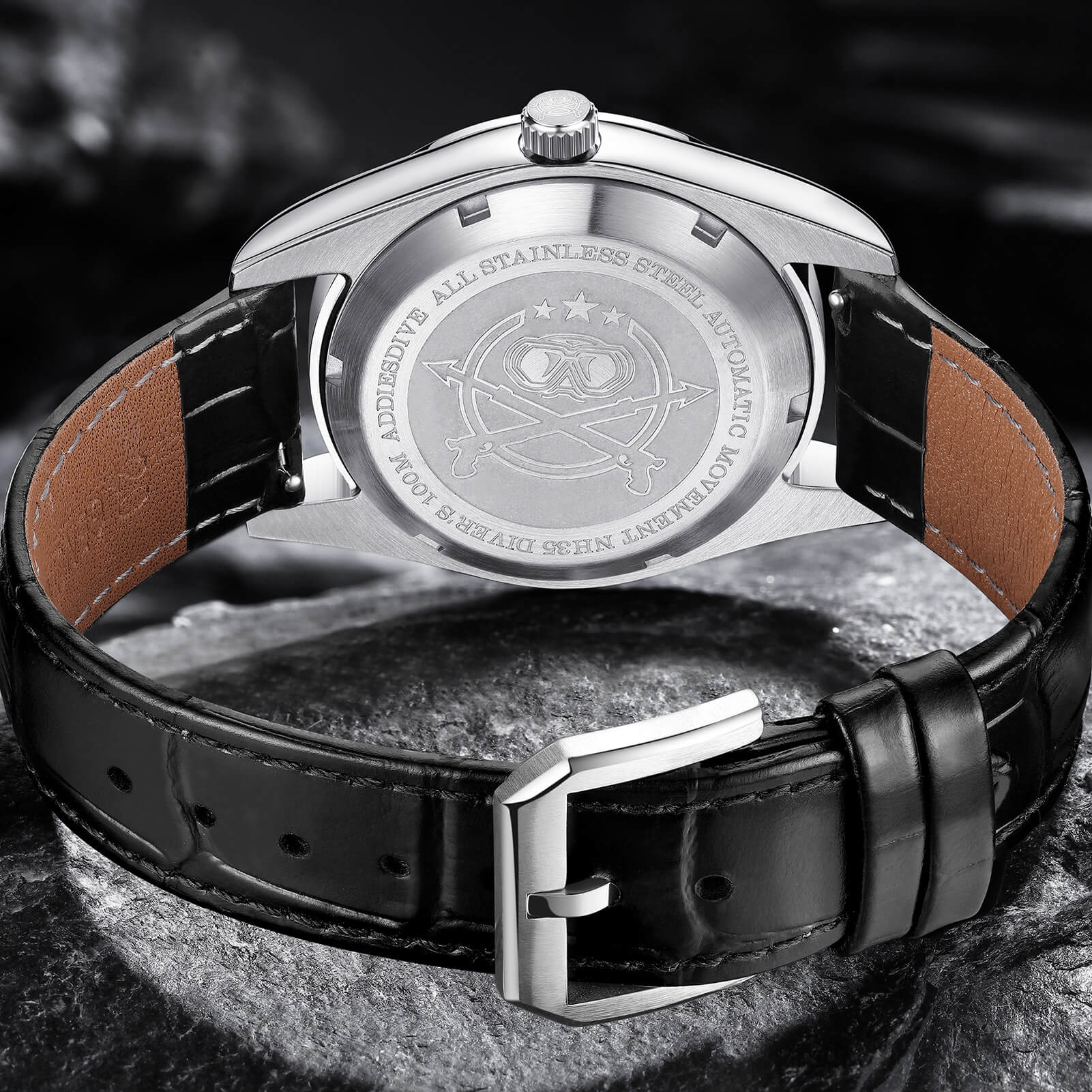 AD2118 — 39mm Automatic Dress Diver