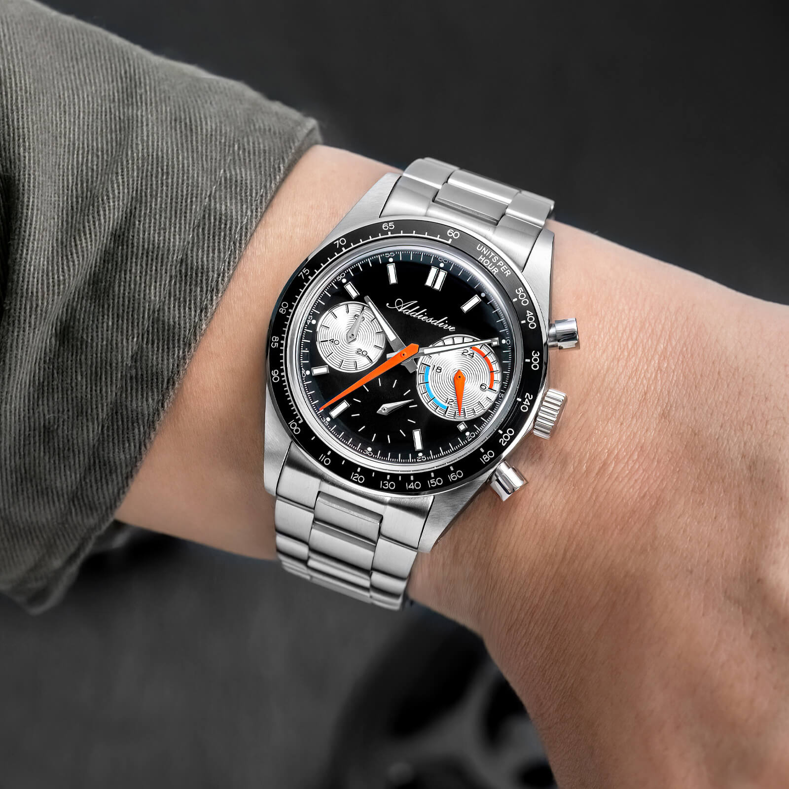 AD2539 — 37mm VK63 Racing Chronograph