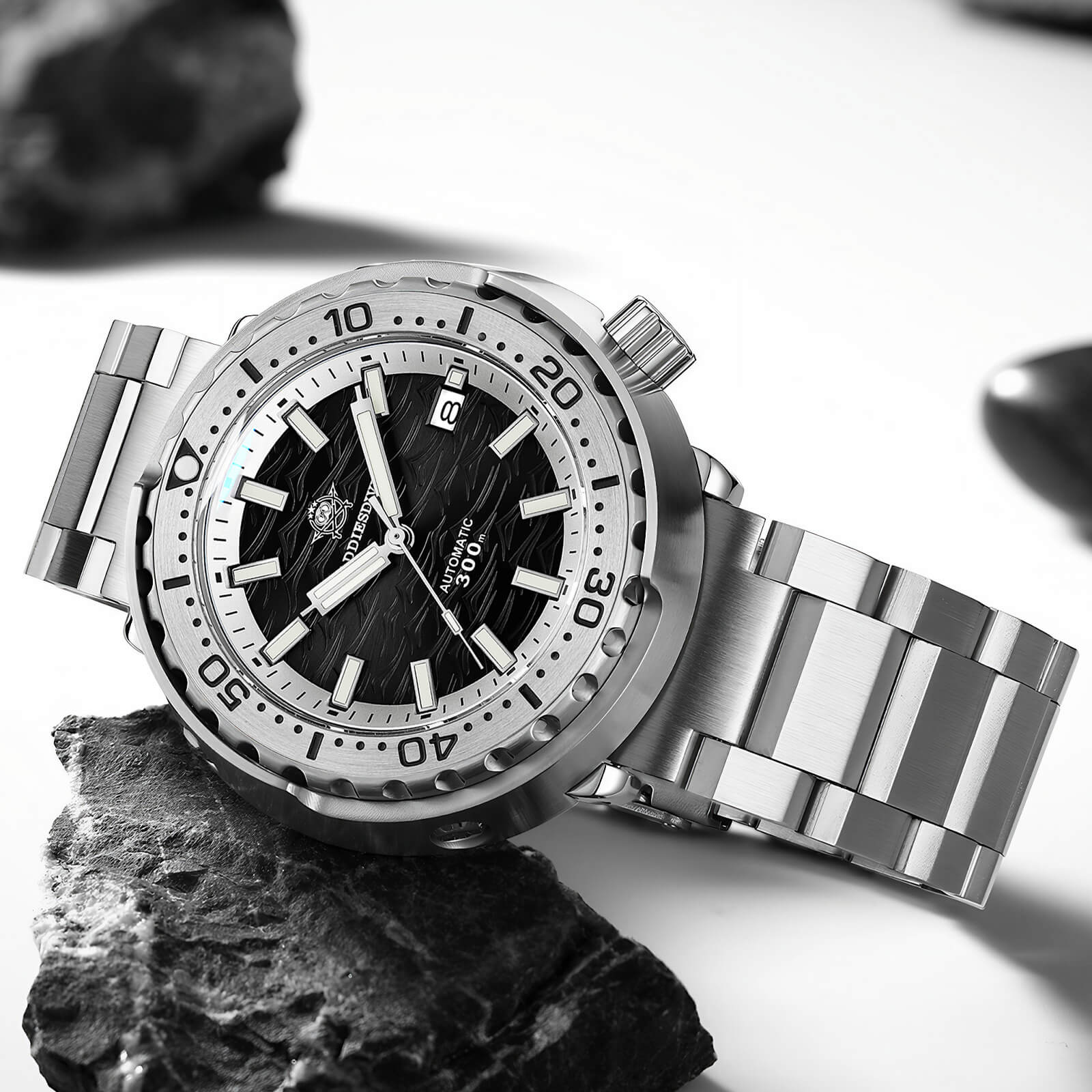 AD2098 — 41mm Automatic Diver 300M | Addiesdive UK