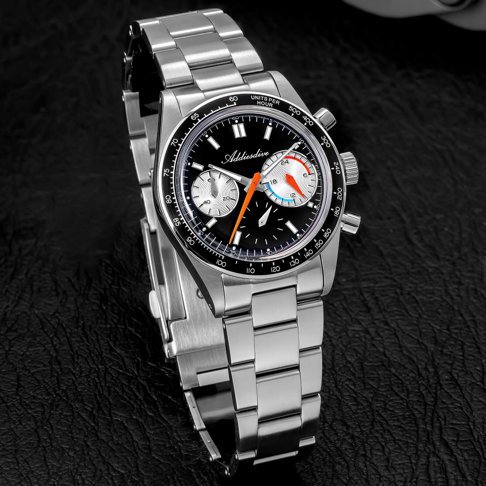 AD2539 — 37mm VK63 Racing Chronograph