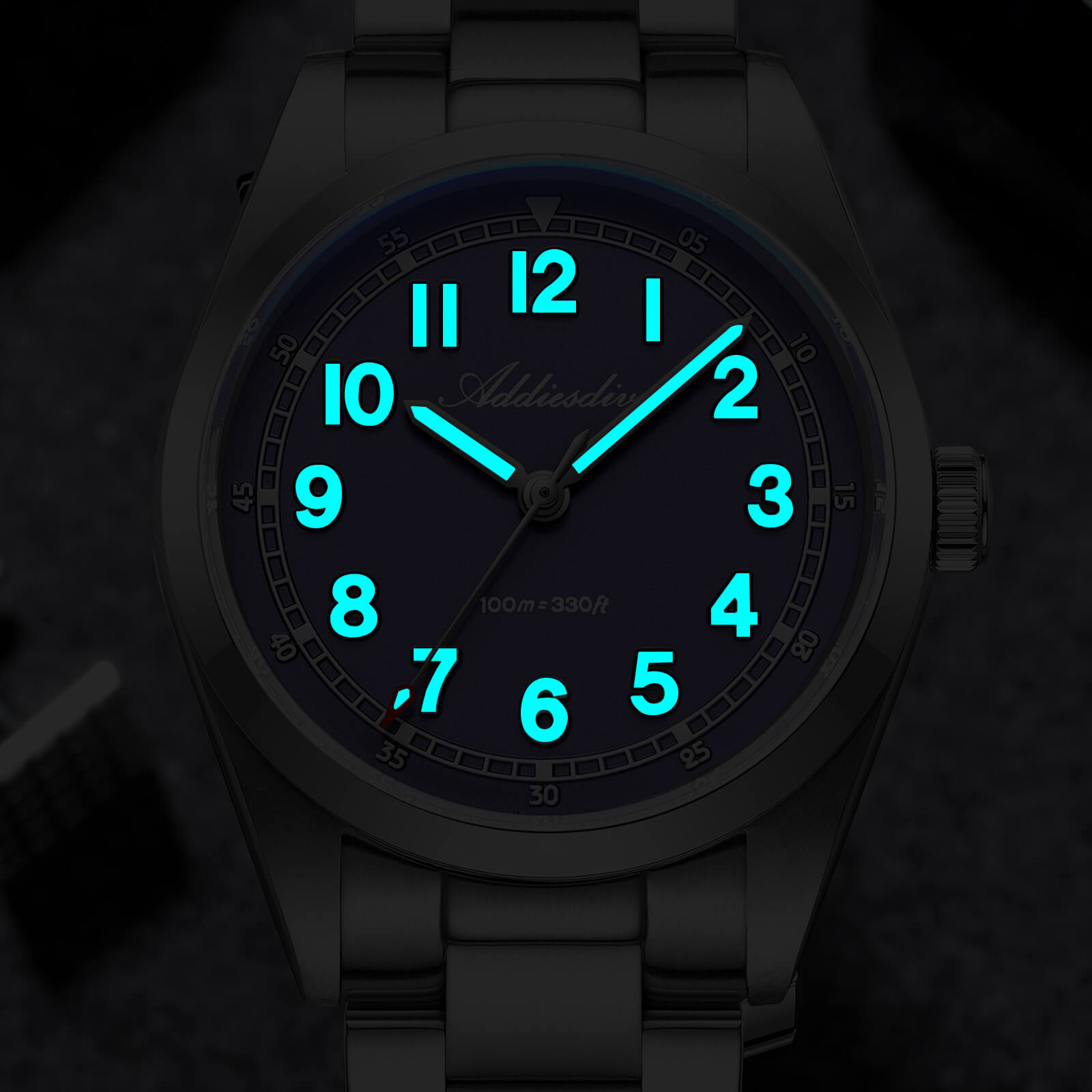 AD2521 — 36mm Quartz Diver