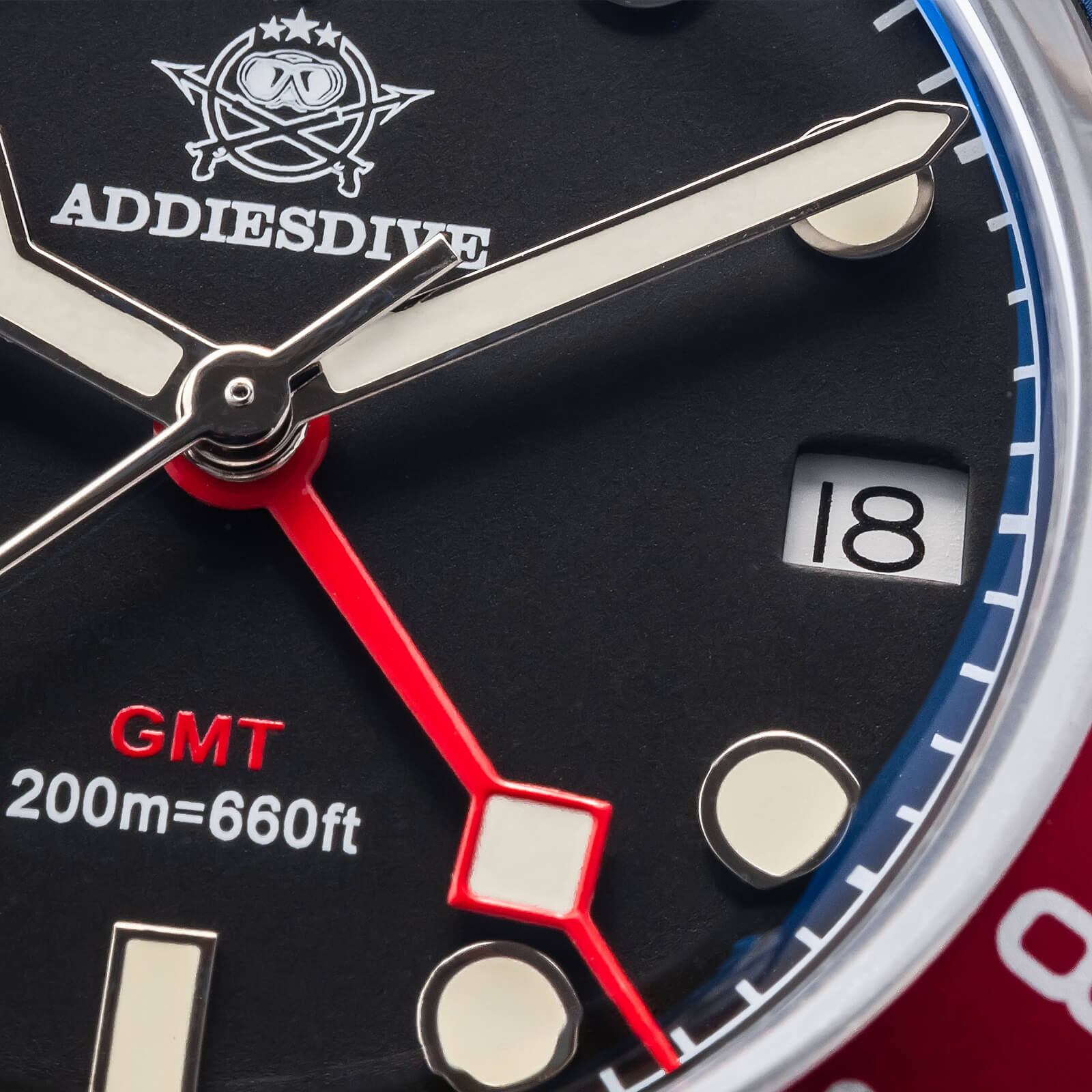 AD2044 — 39mm GMT Quartz Diver