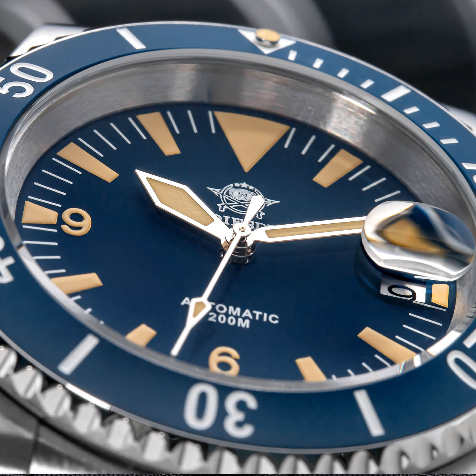 AD2064 - Retro Sword Sub NH35 Dive Watch